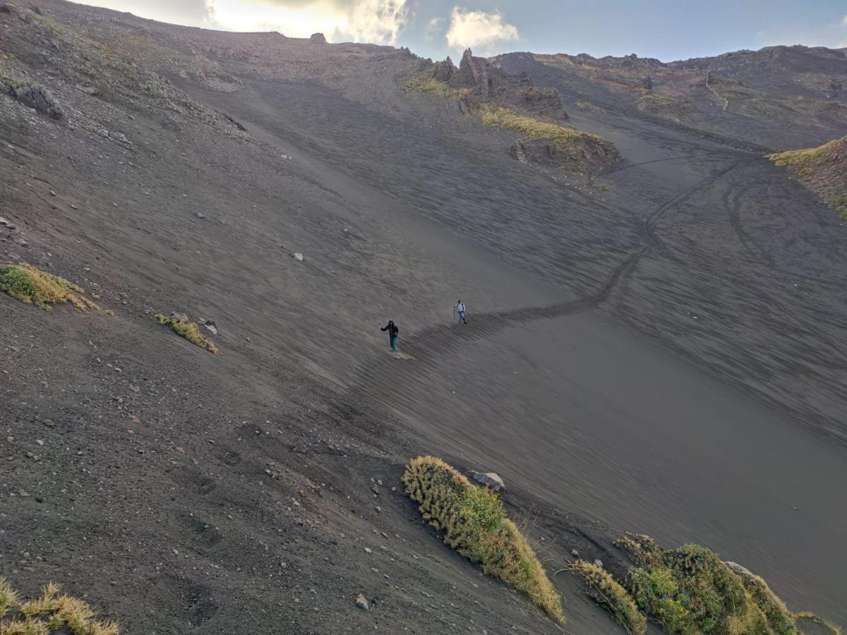 Ragalna Alle Pendici Dell'Etna المظهر الخارجي الصورة